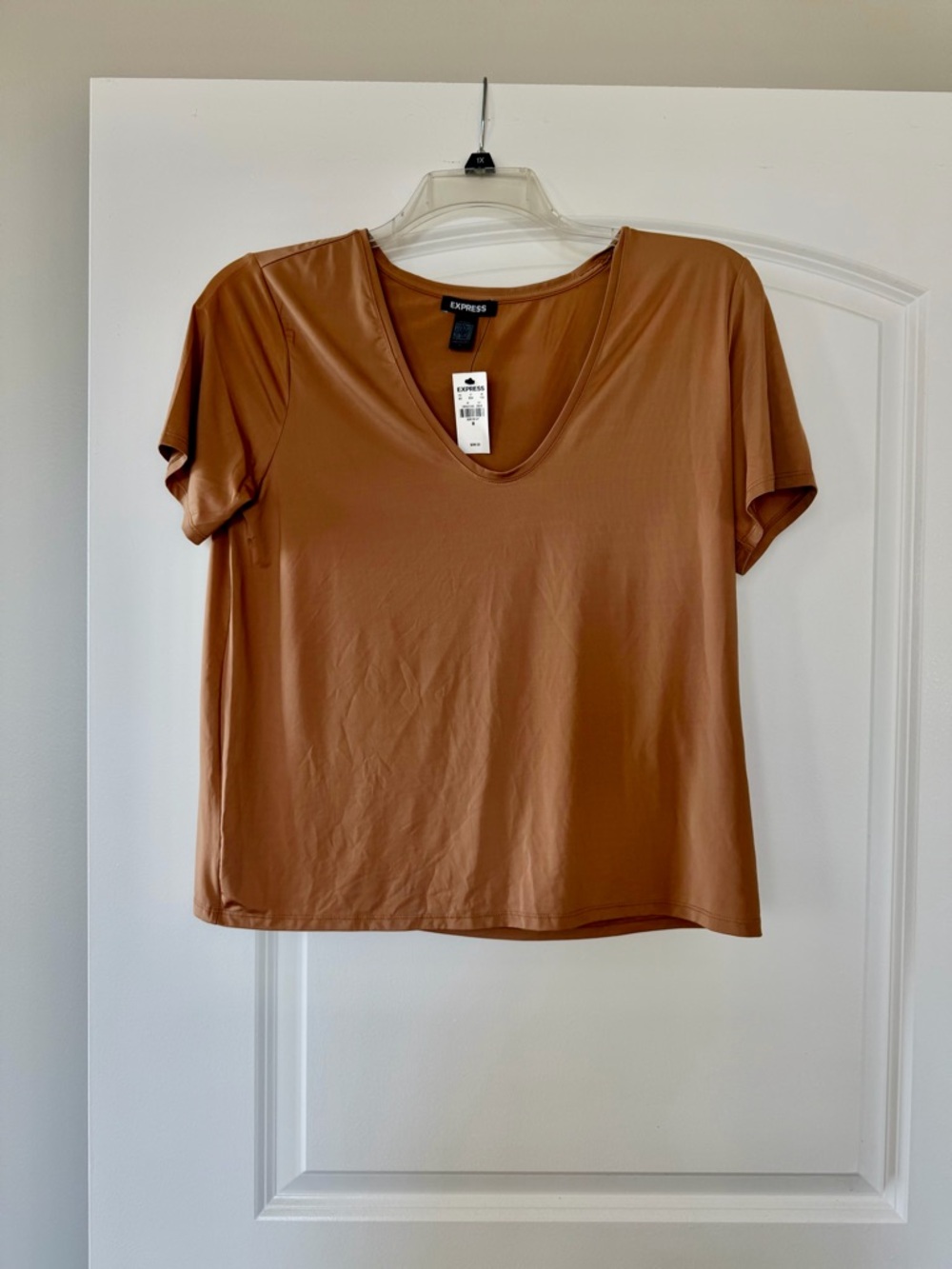 Express V-Neck Short Sleeve Top - Camel Brown